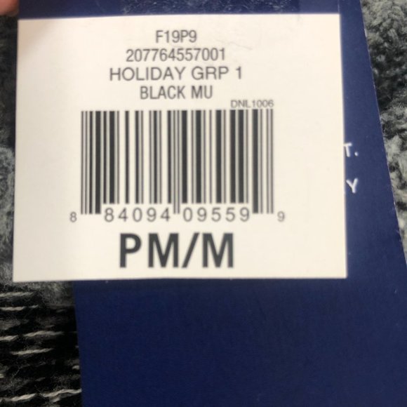 Holiday sweater size M  New with tag. grey & white& black - Picture 7 of 10